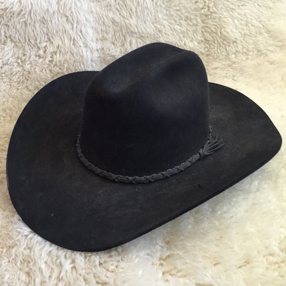 Western black cowboy hat